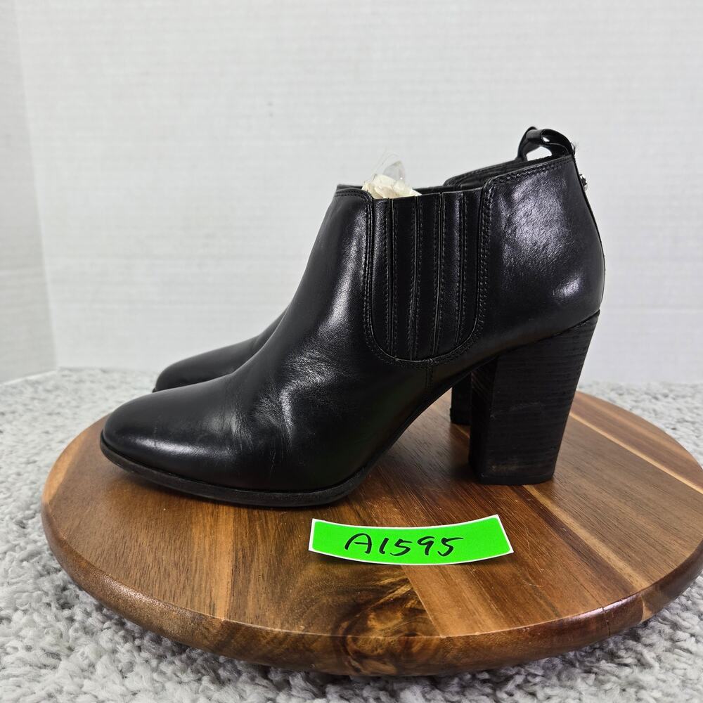 Michael Kors Womens 8.5M Black Leather Casual Low Top Daily Chelsea Ankle Boots